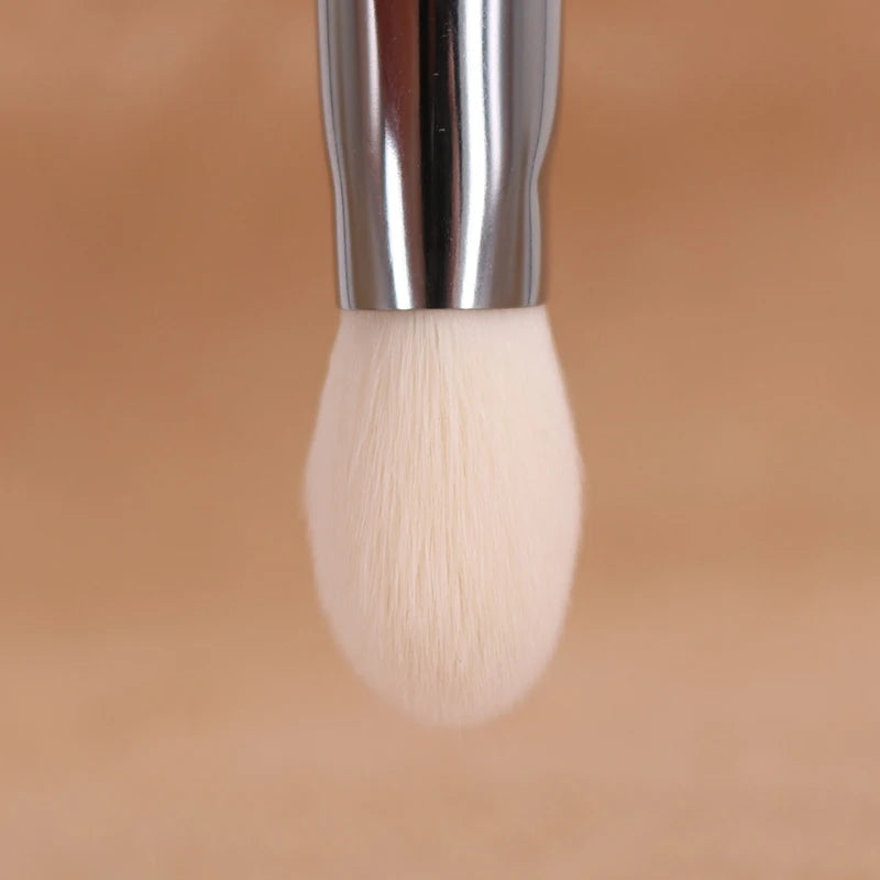 Professional Liquid Foundation Brush Face BB Cream Base Stippling Blending Makeup Brushes Nose Contouring Cosmetics Beauty Tool