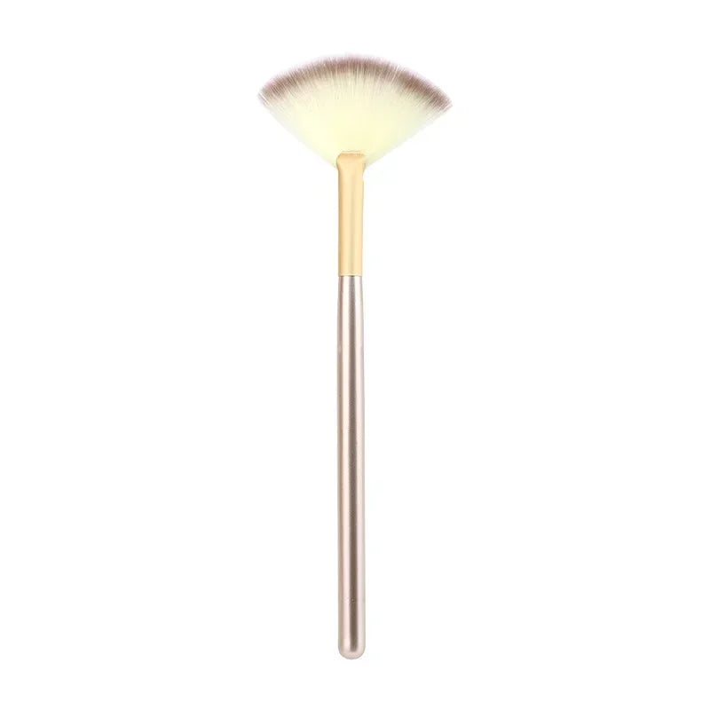 5pcs Fan Brushes Facial Brushes Soft Makeup Brush Cosmetic Applicator Tools Wooden Handle and Soft Fiber for Glycolic Peel Mask