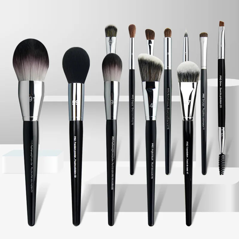 High quality Foundation Makeup brushes set Pro Make up brush Liquid Powder Eyeshadow Crease Concealer cosmetic tools exquisite