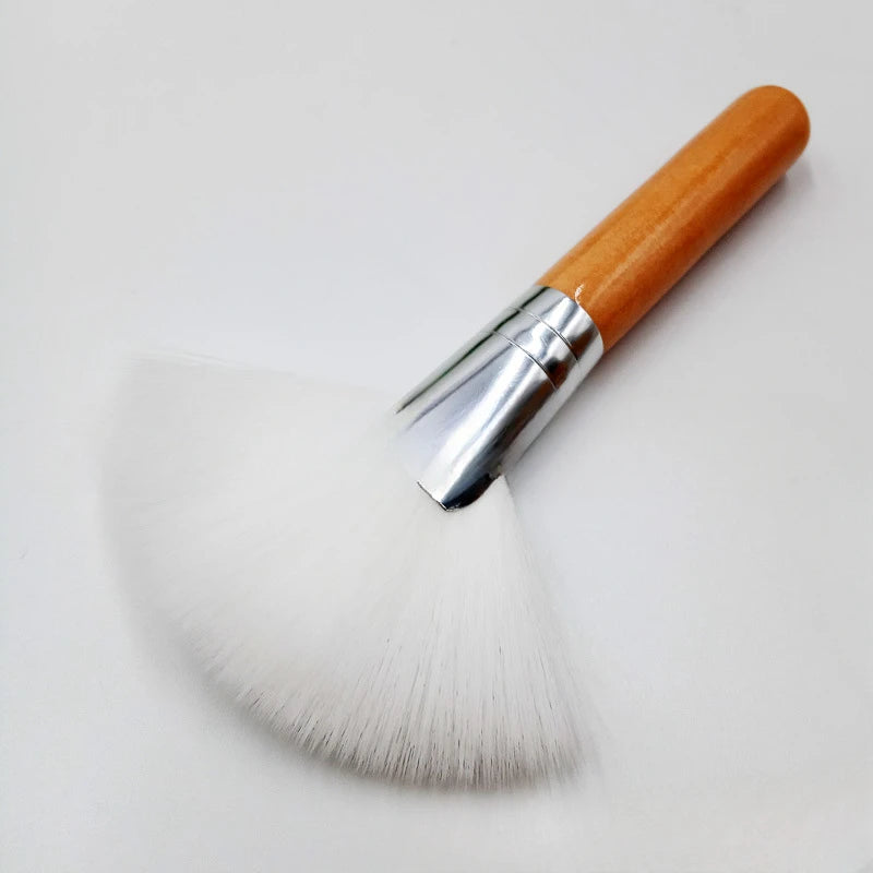 Mini Makeup Brush Gentle Esthetician Cleaning Cosmetic Small White Short Wooden Handle Synthetic Fiber Fan Brushes For Facial