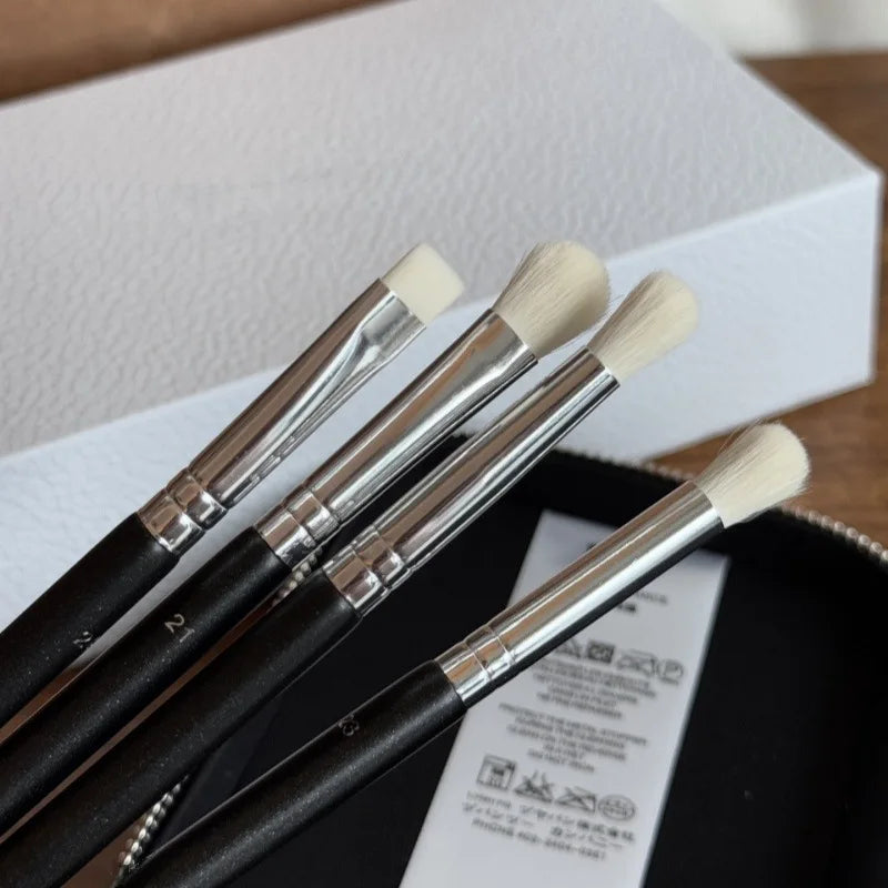 Luxury Makeup Brush High-end Gift Set Foundation Brush Blush Eye Shadow Brush Eyeliner Brush Perfect Gift for Wife Girlfriend