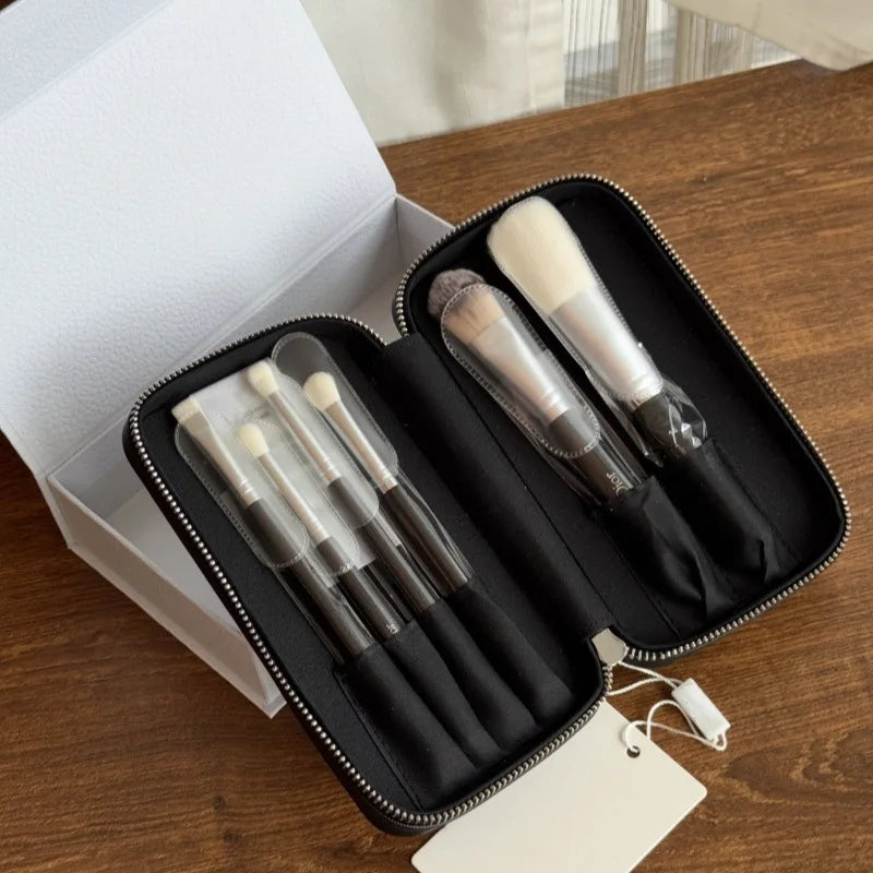 Perfect Gift for Wife Girlfriend Luxury Makeup Brush High-end Gift Set Foundation Brush Blush Eye Shadow Brush Eyeliner Brush